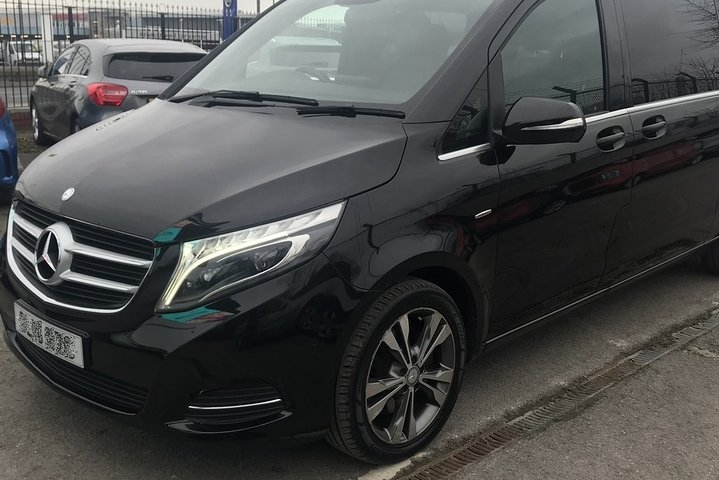 Private transfers to/from London Tilbury Cruise Port and London Stansted Airport