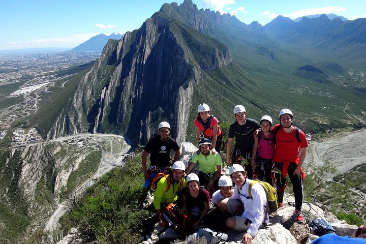 Nido de los Aguiluchos, Monterrey: Hiking + Rock Climbing + 3 Rappels