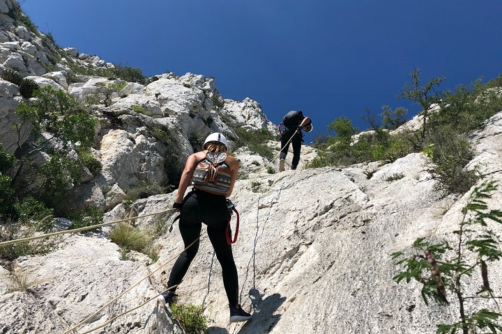 Nido de los Aguiluchos, Monterrey: Hiking + Rock Climbing + 3 Rappels