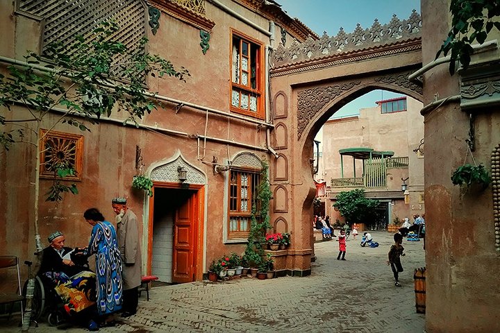 Kashgar Airport Transfer to Hotel with Private Vehicle