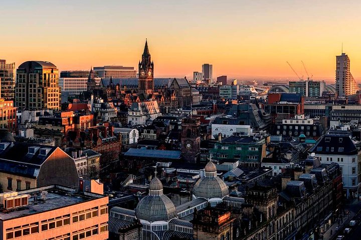 Private Transfer from Durham to Manchester Airport (MAN)