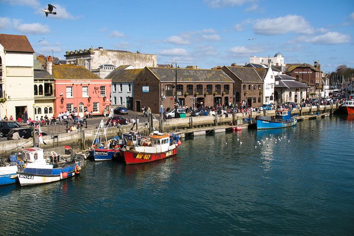 Private tour Portland, England, UK: Durdle door, Corfe & Swanage