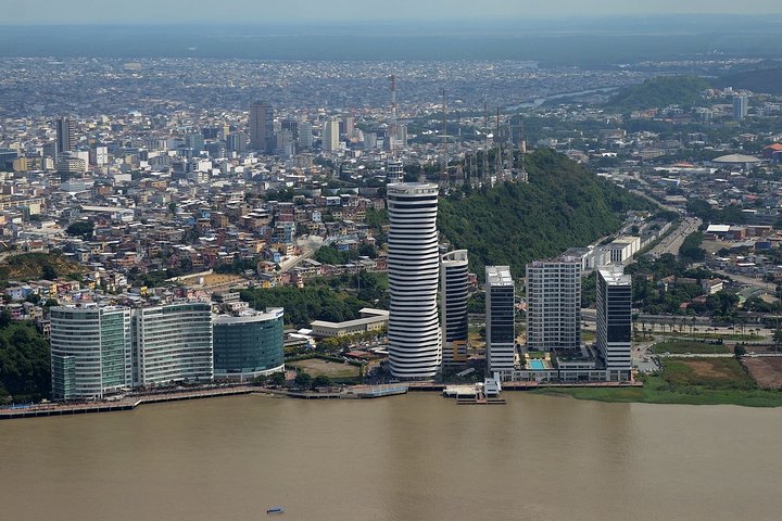 Transfer from Guayaquil Airport to Hotel or vice versa