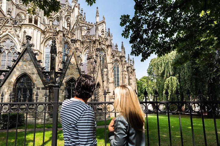 e-Scavenger hunt Den Bosch: Explore the city at your own pace