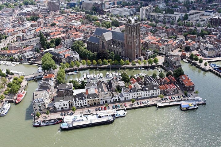 e-Scavenger hunt Dordrecht: Explore the city at your own pace