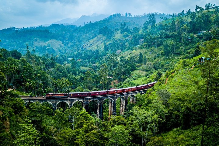 Private Transfer from Mannar to Sri Lanka Colombo Airport (CMB)
