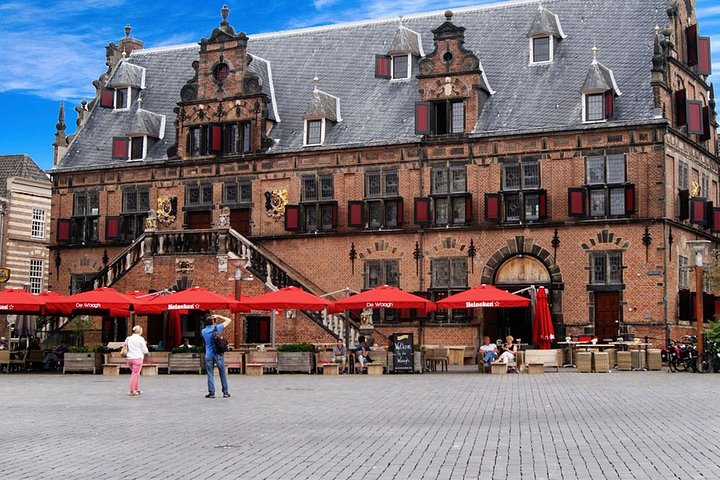 e-Scavenger hunt Nijmegen: Explore the city at your own pace
