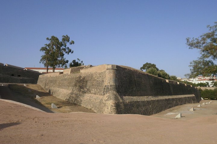 Walking Tour in the Historic Center of Elvas