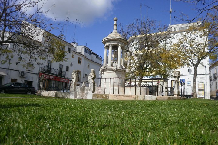 Walking Tour in the Historic Center of Elvas