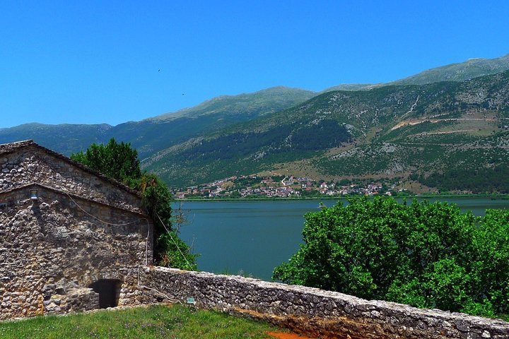 Private Transfer from Delfi to Igoumenitsa Port