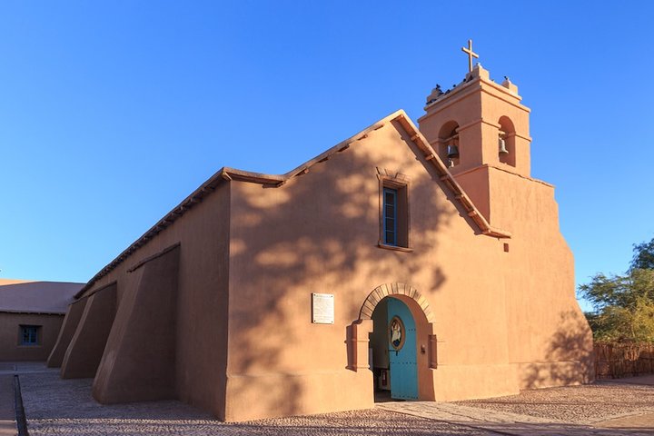 4-Day Atacama Desert Experience with Hotel, Tours & Meals