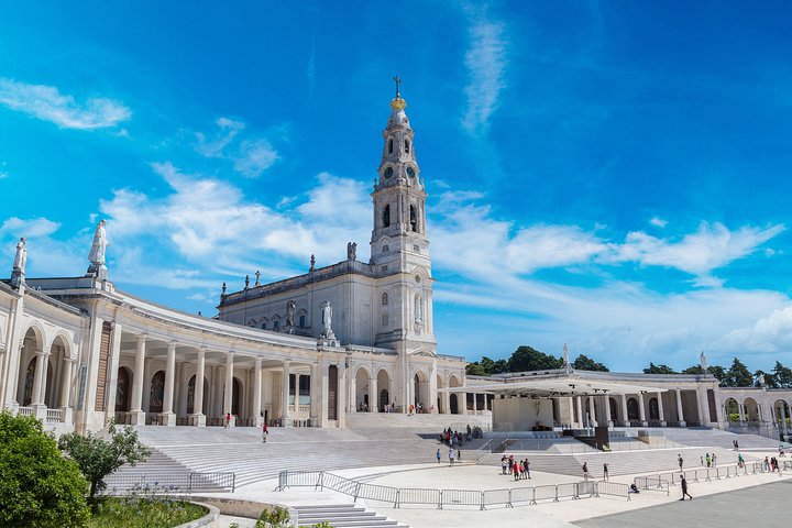 Private Tour Fátima, Batalha, Nazaré E Óbidos