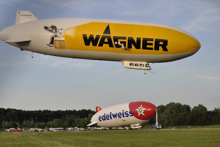 Bicycle tour to Friedrichshafen with a visit to the Zeppelin & Dornier Museum