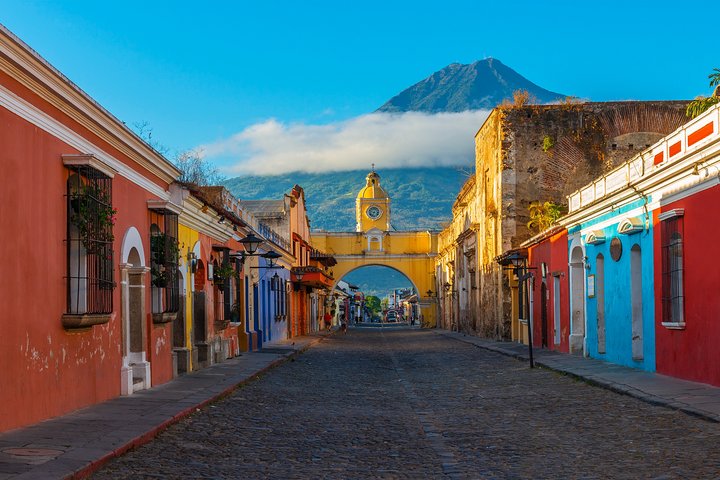 Day Tour : Antigua Guatemala UNESCO Site - From San Salvador City
