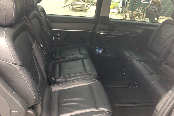 Private Transfer from the cruise port in Amsterdam to Zaandam