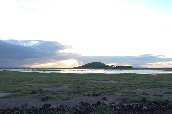 2 Days 1 Night tour to the Amboseli National Park.
