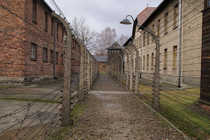 Private Full Day Excursion to Auschwitz from Krakow with Hotel Pick-up
