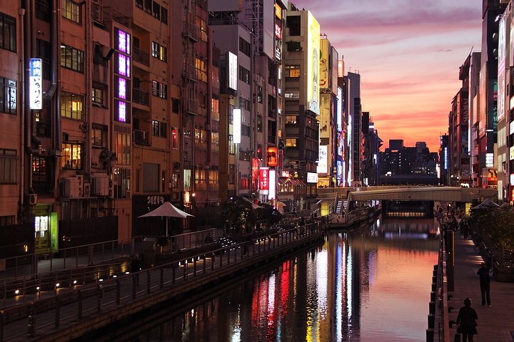 Private Alphard Hire in Osaka city with English Speaking Driver