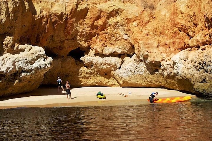 Kayak Tour: Explore the coastal caves of Benagil
