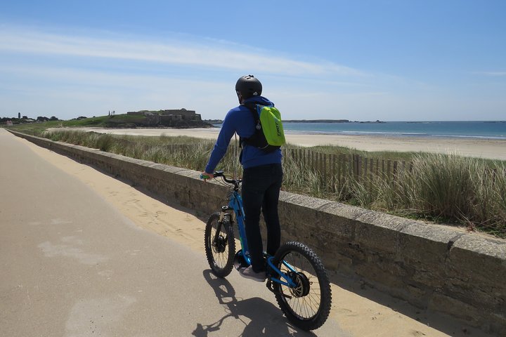 Off-road electric scooter-2h30 guided by GPS- "Carnac"