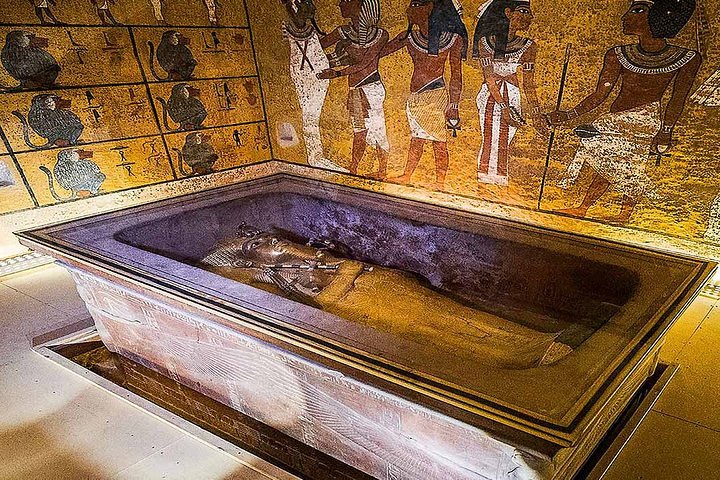 4Days Nile Cruise From Aswan To Luxor Abu Simbel and Air Balloon