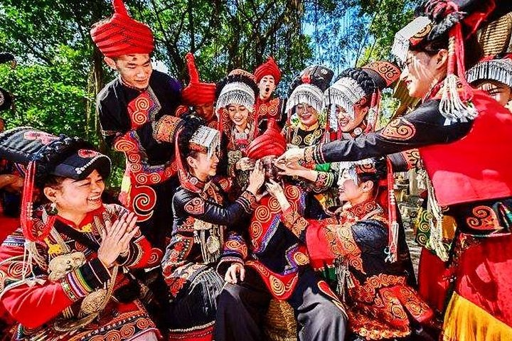Shenzhen Private Day Tour: Culture & Tech & Shoppig In Your Way