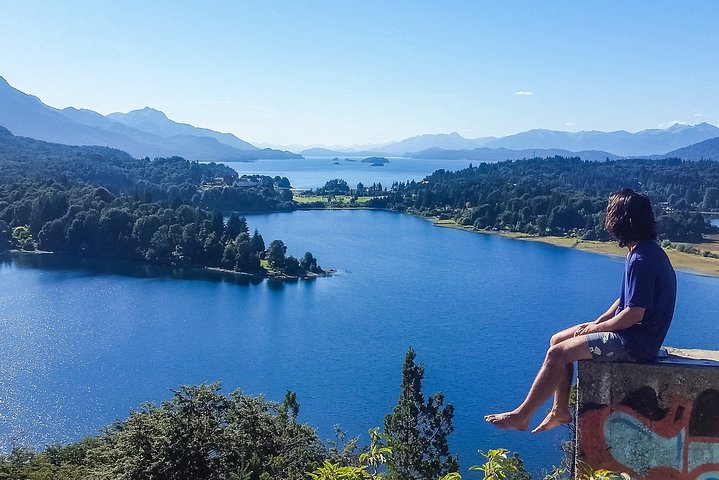 Private Transfer from San Martín de los Andes to Bariloche (BRC) Airport