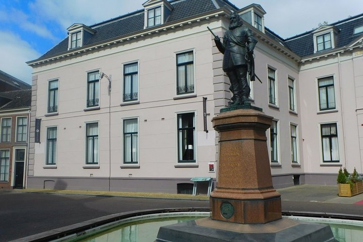 e-Scavenger hunt Leeuwarden: Explore the city at your own pace