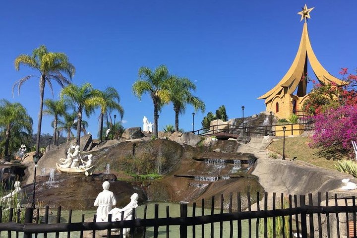 Cultural and Religious Tour - Aparecida Catholic Temple Tour from São Paulo