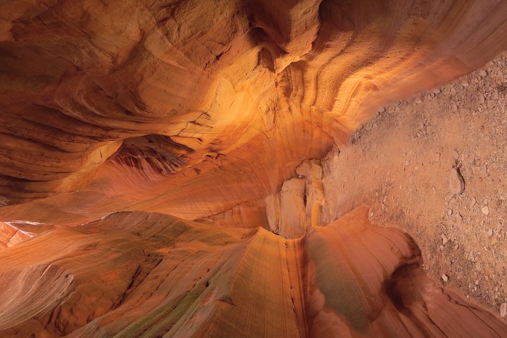 Peekaboo Slot Canyon 4WD Tour