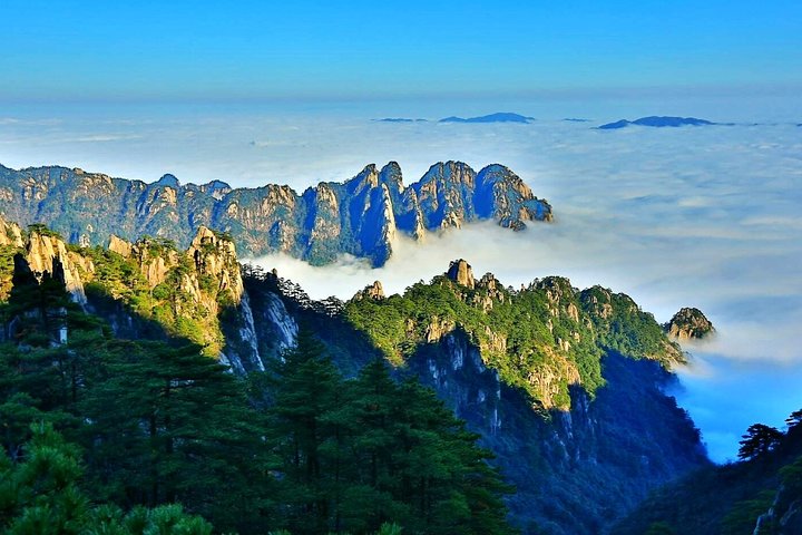 Private Photography Day Tour of Huangshan Yellow Mountain