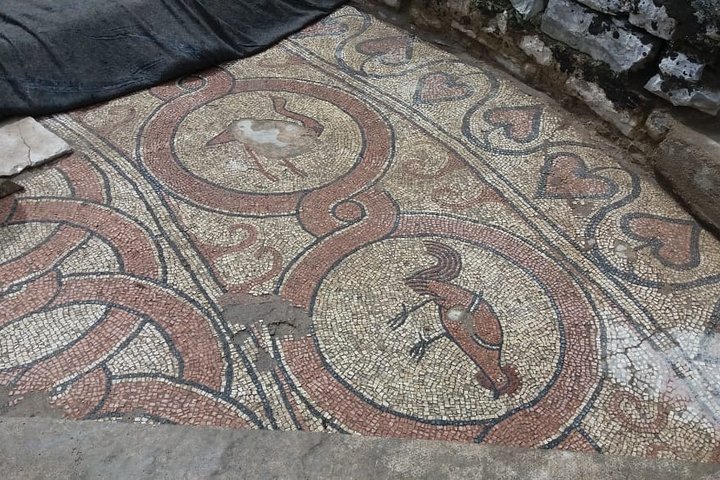 From Sarande: Blue Eye, Butrint, Ksamil & Lekuresi Castle Tour