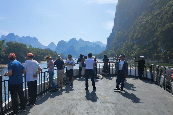 Gullin: Li River Cruise with Pickup and Yangshuo