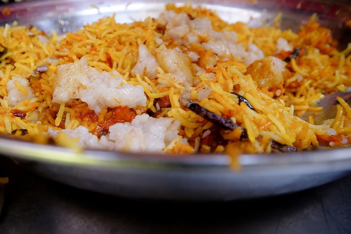Old Karachi Street food Tour with Private Transfers