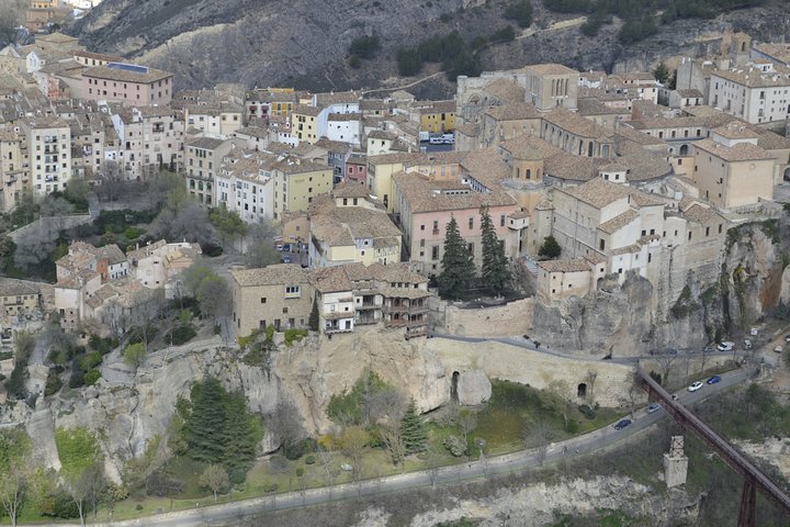 Visita Guiada Por El Casco Histórico De Cuenca Y Su Catedral