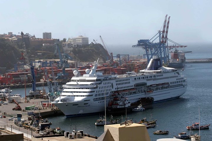 San Antonio Port to Santiago Airport or Hotel Private Transfer