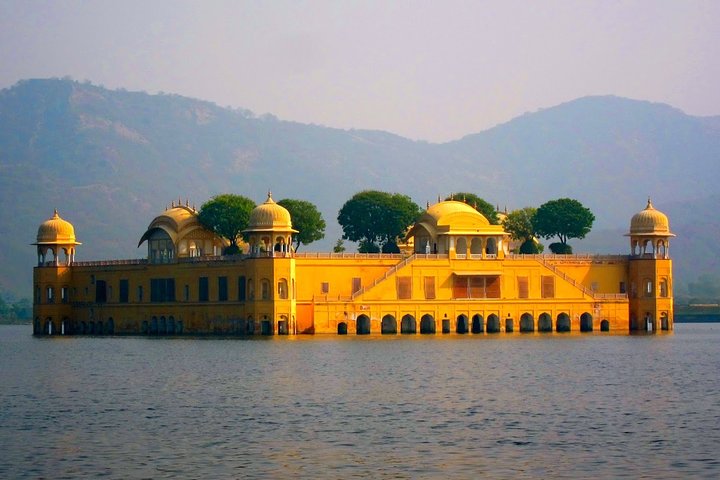 2 Days Golden Triangle Tour to Agra and Jaipur From Delhi
