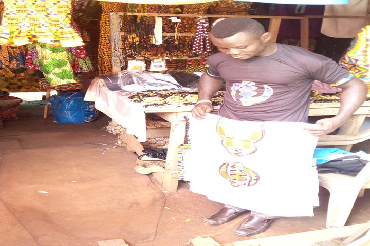 Private Cultural Tour of Kente and Adinkra Traditional Cloths