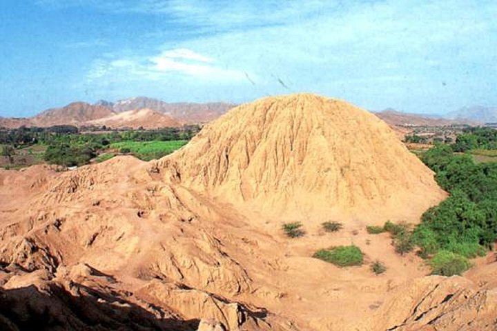 Huaca Rajada Tomb of the Lord Of Sipan & Site Museum