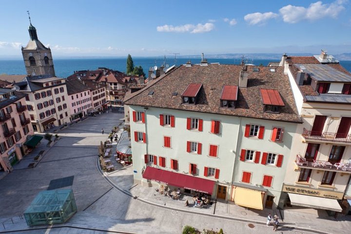 Private Transfer from Geneva Airport to Évian-les-Bains