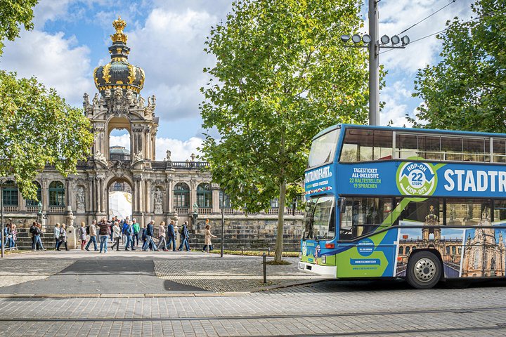 Big city tour hop on hop off 22 stops