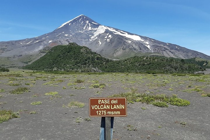 San Martin de los Andes, Lake Huechulafquen & Volcan Lanin