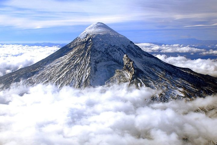 San Martin de los Andes, Lake Huechulafquen & Volcan Lanin