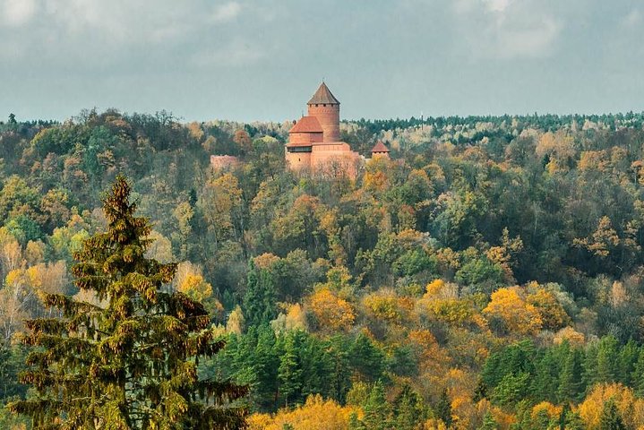 The Best of Sigulda Private Walking Tour