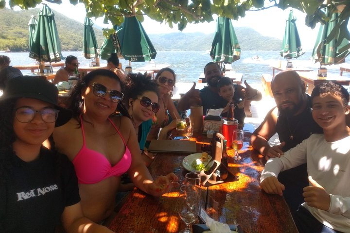 Navigate the local culture of Costa da Lagoa