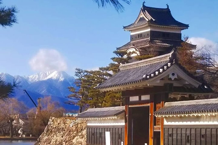 Matsumoto Discovery - Half Day Walking Tour