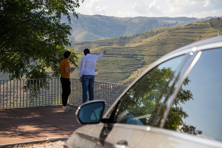 Wine experience with a sommelier