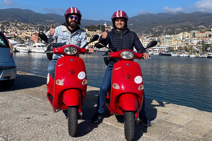 Vespa Tour in Sanremo for half a day