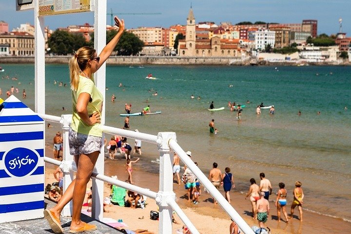 Private Tour of Gijon City and Villaviciosa