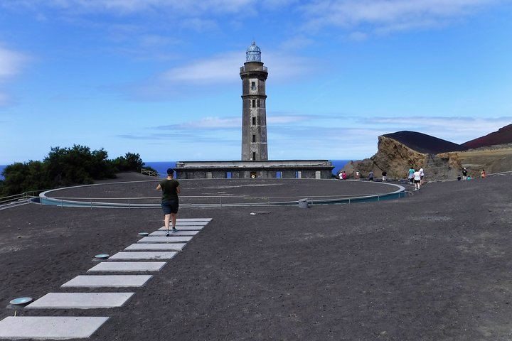 Faial Island: Full Day with Local Guide, Volcanoes and Landscapes